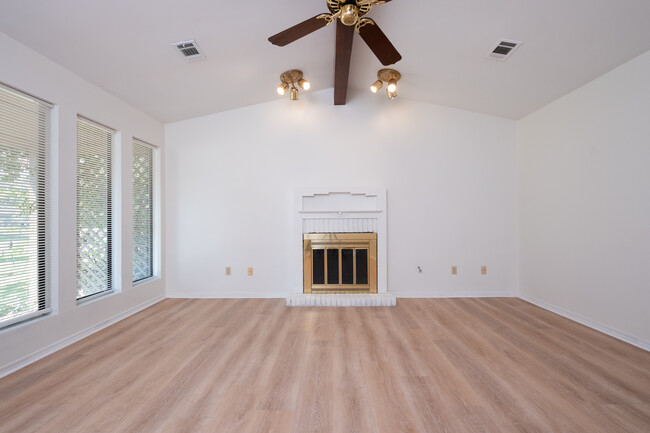 18 Red Oak Pl in Maumelle, AR - Building Photo - Building Photo