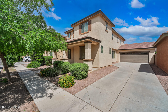 property at 3528 E Tulsa St