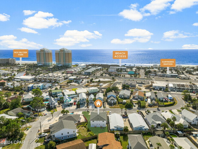 3908 Ocean View Dr in Panama City Beach, FL - Foto de edificio - Building Photo