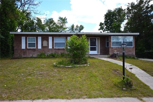 1509 Daroca Dr in Deltona, FL - Building Photo - Building Photo