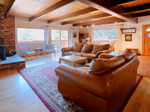 15513 Live Oak Way in Pine Mountain Club, CA - Building Photo - Building Photo