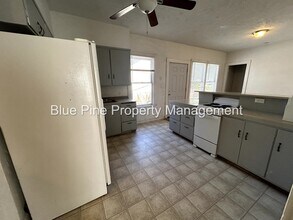 915 N Hayes Ave in Pocatello, ID - Building Photo - Building Photo