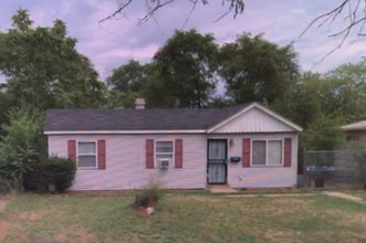 2073 Williams St in Gary, IN - Building Photo - Building Photo