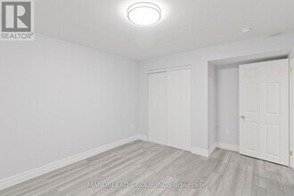 17 Raithby Cres in Ajax, ON - Building Photo - Building Photo