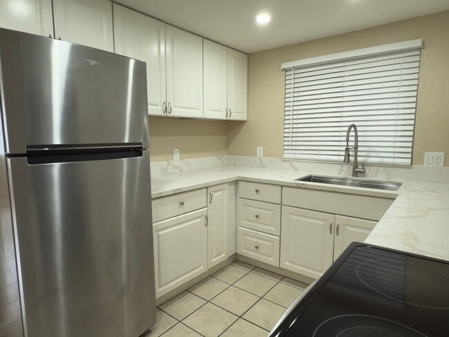 588 Millar Ave in El Cajon, CA - Building Photo - Building Photo
