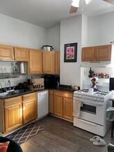 912 N Ashland Ave in Chicago, IL - Building Photo - Building Photo