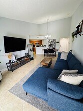 8821 Wiles Rd in Coral Springs, FL - Building Photo - Building Photo