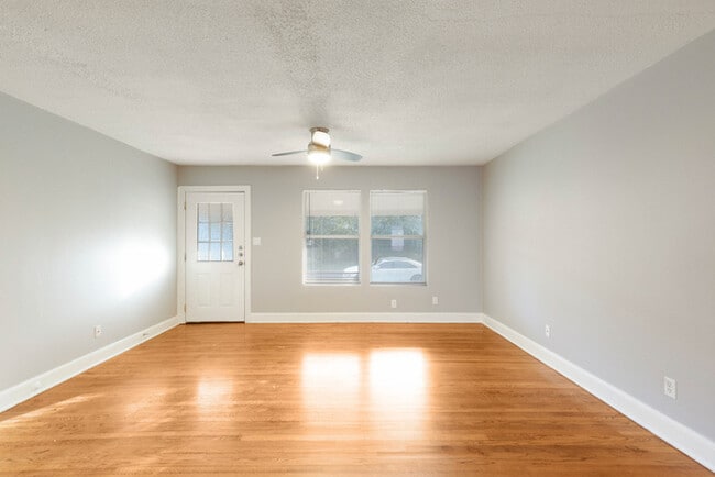 1508 Karen Ave in Austin, TX - Building Photo - Building Photo