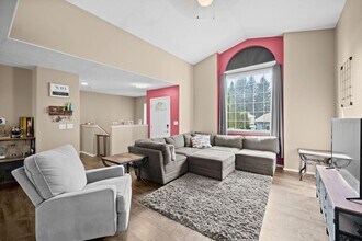 4919 S Kenzie Ln in Spokane, WA - Building Photo - Building Photo