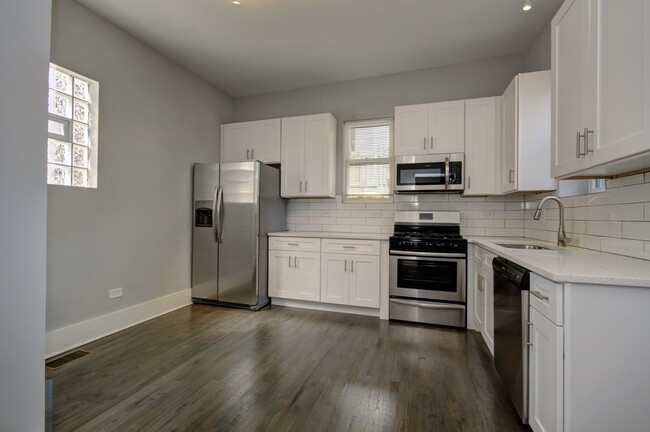 1901 W 21st Pl in Chicago, IL - Building Photo - Building Photo