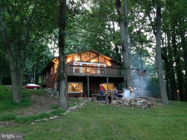 property at 1601 Summit Dr