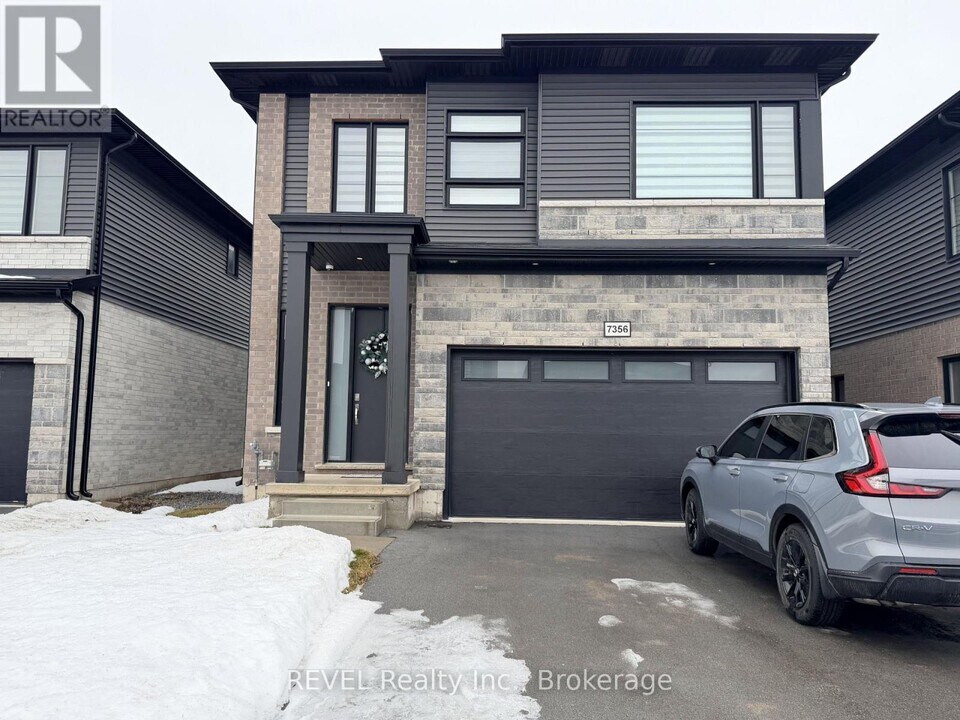 7356 Majestic Trl in Niagara Falls, ON - Building Photo
