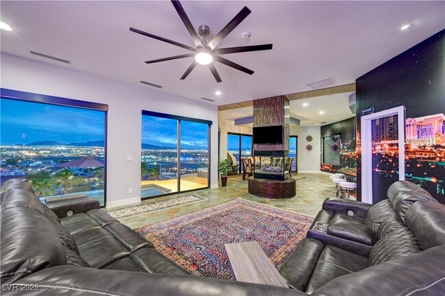 property at 1140 Brown Hill Ct