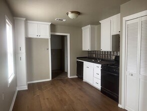 3709 Windsor Ave in Waco, TX - Building Photo - Building Photo