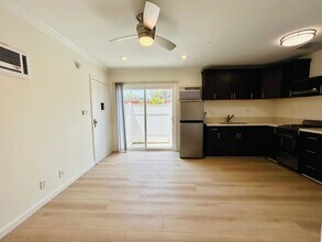 10860 Venice Blvd. in Culver City, CA - Building Photo - Building Photo