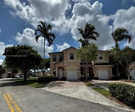 12544 SW 121st Way in Miami, FL - Building Photo - Building Photo
