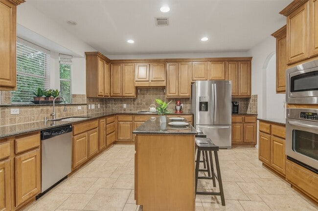 property at 3 N Arrow Canyon Cir