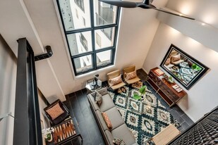 3110 Thomas Ave, Unit 734 in Dallas, TX - Building Photo