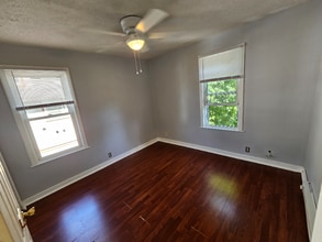 1777 Marks Ave in Akron, OH - Building Photo - Building Photo