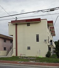 1453 SW 7th St in Miami, FL - Building Photo - Building Photo