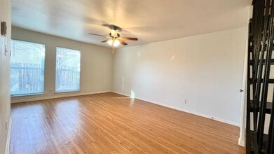 2301 Ohlen Rd in Austin, TX - Building Photo - Building Photo