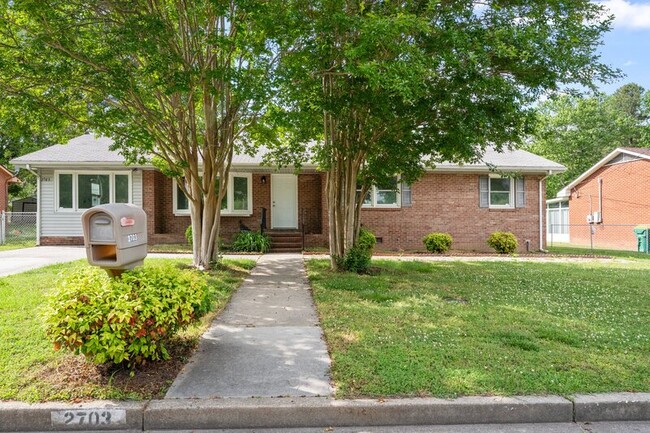 property at 2703 Atlantic St