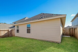 2528 Shad Dr in Shenandoah, TX - Building Photo