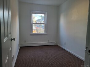61-52 148th Pl in Queens, NY - Building Photo - Building Photo