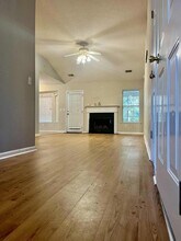 524 Beverly Dr in Summerville, SC - Foto de edificio - Building Photo