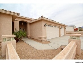 331 Farallon Dr in Lake Havasu City, AZ - Building Photo - Building Photo