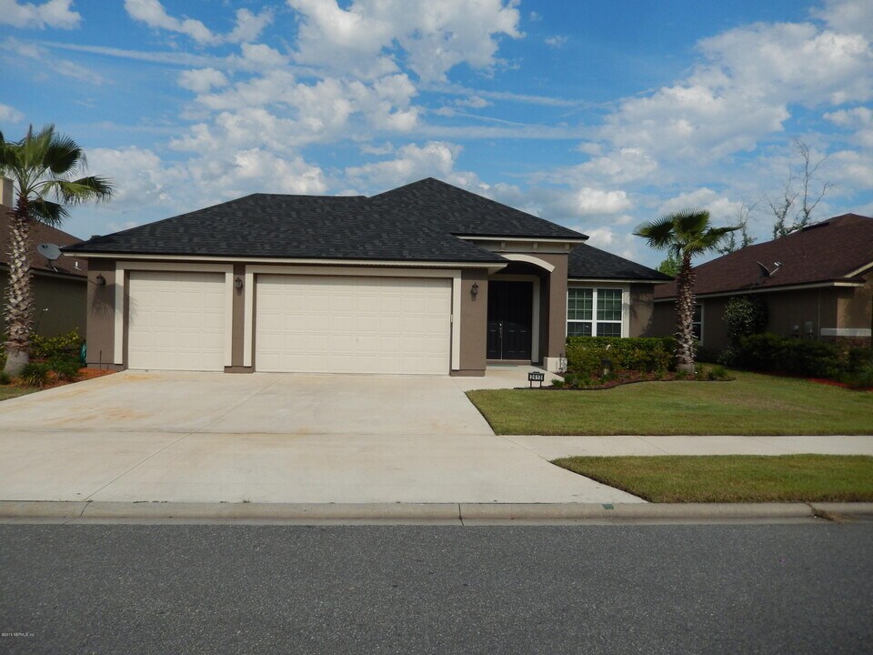2413 Eagle Vista Ct in Fleming Island, FL - Building Photo