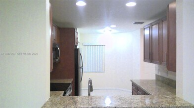 9960 NW 19th Pl in Sunrise, FL - Building Photo - Building Photo