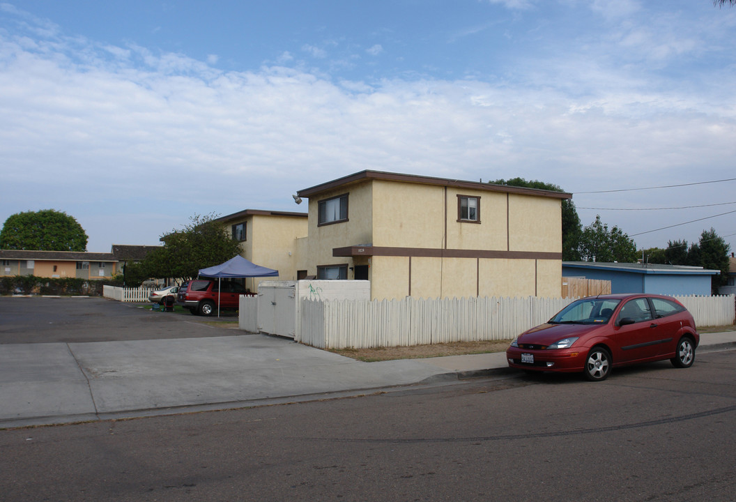 1014-1024 Fern Ave in Imperial Beach, CA - Building Photo