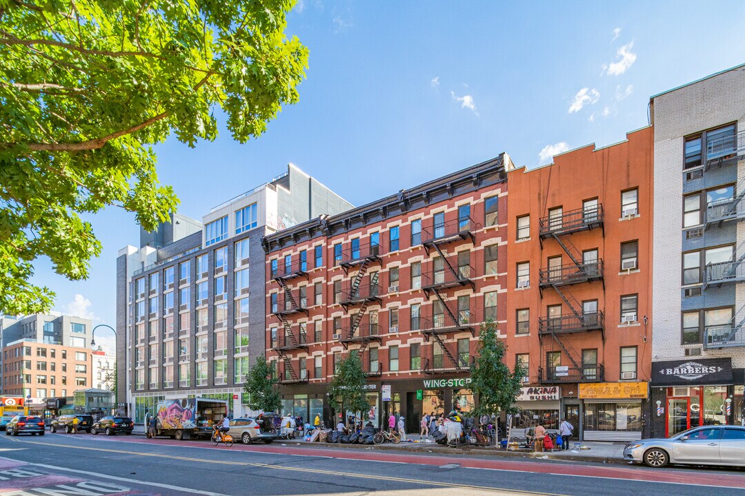 428 E 14th St in New York, NY - Foto de edificio