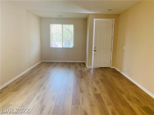 5506 Spiceberry Dr in Las Vegas, NV - Building Photo - Building Photo