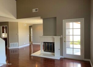 852 Congressional Rd in Simi Valley, CA - Building Photo - Building Photo
