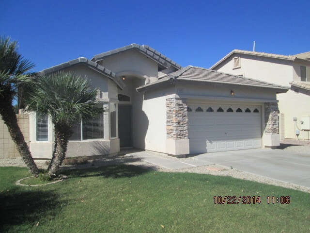 property at 3484 S Arroyo Ln