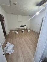 45 W Main St in Pulaski, VA - Building Photo