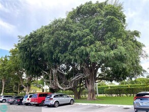 600 SE 2nd Ave in Deerfield Beach, FL - Building Photo - Building Photo