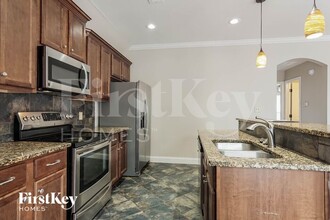 5179 Meadow Lake Cir in Bessemer, AL - Building Photo - Building Photo