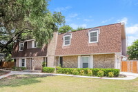 6307 Handsome Lake Dr in San Antonio, TX - Foto de edificio - Building Photo