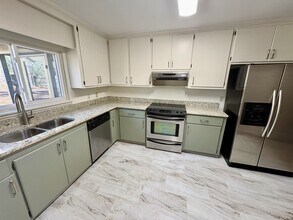 5 Sweet Branch Ct in Columbia, SC - Building Photo - Building Photo