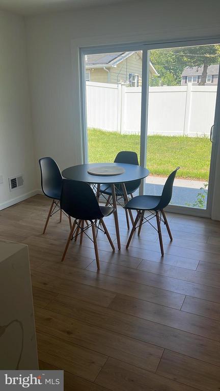 29 Hinsdale Ln in Willingboro, NJ - Building Photo - Building Photo