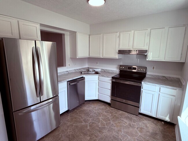 2916 Carlyle Ct in Abingdon, MD - Building Photo - Building Photo