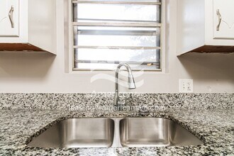 428 W Lakeside Ave in Columbia, SC - Foto de edificio - Building Photo