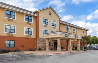 Furnished Studio-Austin - Round Rock - South in Austin, TX - Building Photo - Building Photo