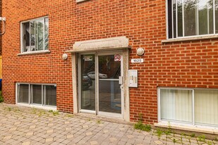 1625 Cartier Rue in Montréal, QC - Building Photo