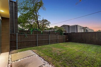 2913 Reagan St in Dallas, TX - Building Photo - Building Photo