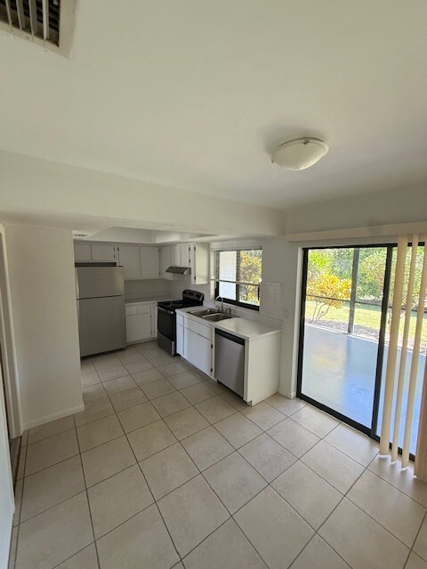 10022-10028 8th St N in Naples, FL - Building Photo - Building Photo