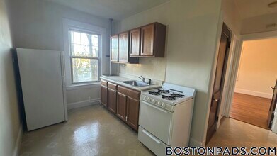 155 Summer St in Somerville, MA - Building Photo - Building Photo